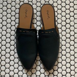 Leather mules